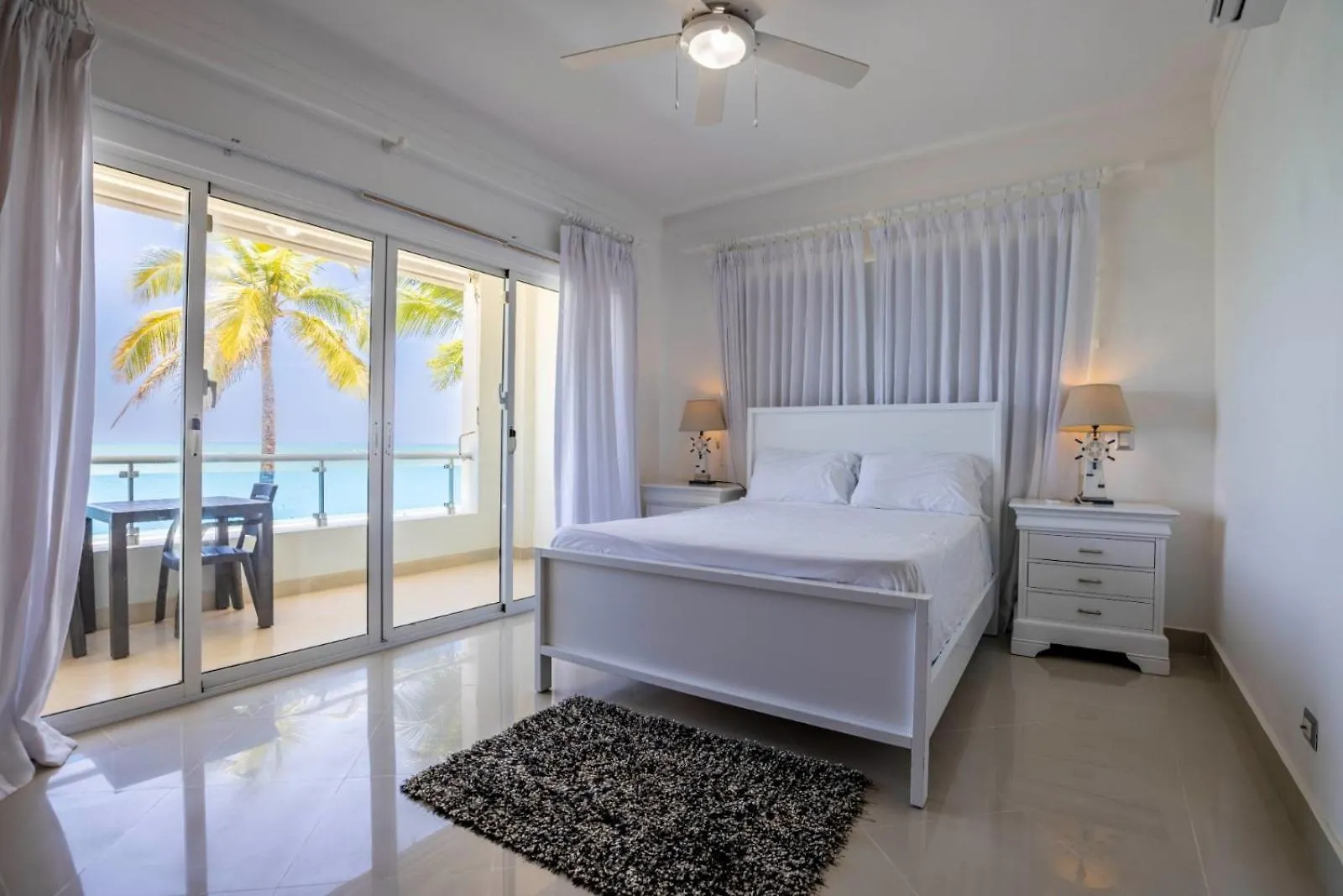 Beachfront Cabarete Apartment 0*,